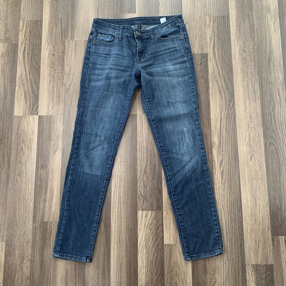 Gap skinny jeans! Size 2/27R